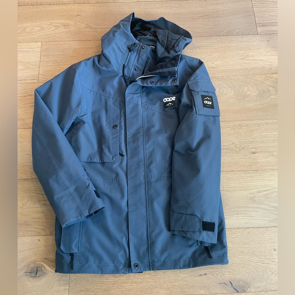 DOPE snowboard jacket. Size M